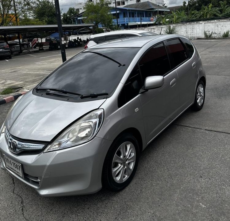 Honda Jazz 2012 1.3 Hybrid Sedan ไฮบริด ไม่ติดแก๊ส เกียร์อัตโนมัติ เทา