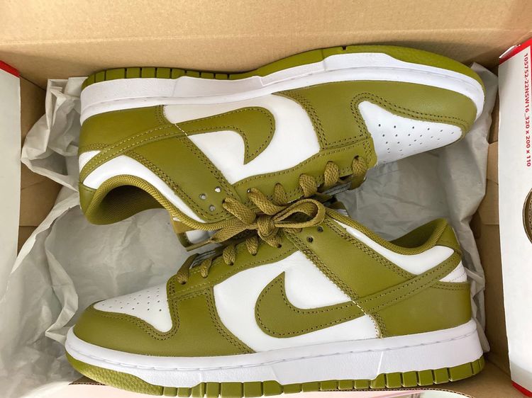 รองเท้าผ้าใบ หนังแท้ UK 7 | EU 40 2/3 | US 8.5 เขียว  Nike dunk low retro สภาพดีมาก