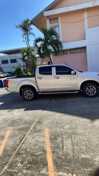 Isuzu D-MAX 2017 1.9 Hi-Lander Z Prestige Pickup ดีเซล ไม่ติดแก๊ส เกียร์ธรรมดา ขาว รูปที่ 3