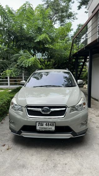 Subaru XV 2015 2.0 XV 4WD Utility-car เบนซิน ไม่ติดแก๊ส เกียร์อัตโนมัติ กากี รูปที่ 2