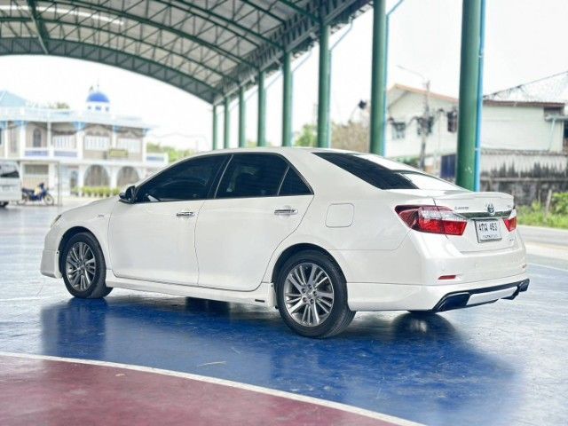 Toyota Camry 2015 2.0 G Extremo Sedan เบนซิน ไม่ติดแก๊ส เกียร์อัตโนมัติ ขาว รูปที่ 4
