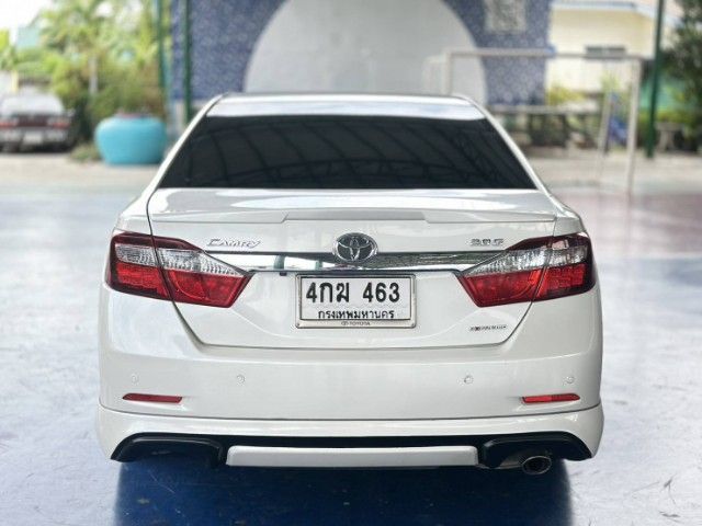 Toyota Camry 2015 2.0 G Extremo Sedan เบนซิน ไม่ติดแก๊ส เกียร์อัตโนมัติ ขาว รูปที่ 3