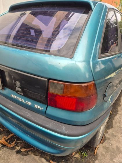 รถ Opel Astra รุ่นย่อยอื่นๆ สี เขียว