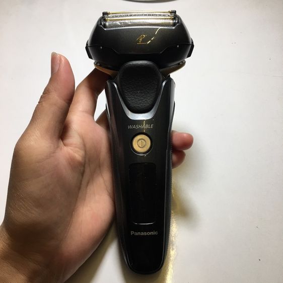 เครื่องโกนหนวดไฟฟ้า ไร้สาย ยี่ห้อ Panasonic รุ่น 5 ใบมีด สภาพใหม่ ใช้งานได้ปกติ พร้อม อแดปเตอร์ชาร์จ   รูปที่ 2