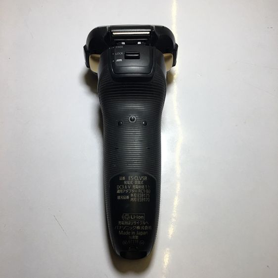 เครื่องโกนหนวดไฟฟ้า ไร้สาย ยี่ห้อ Panasonic รุ่น 5 ใบมีด สภาพใหม่ ใช้งานได้ปกติ พร้อม อแดปเตอร์ชาร์จ   รูปที่ 5