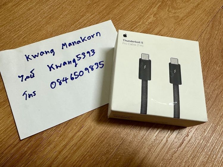 สายเคเบิลและตัวแปลง ขายสาย Thunderbolt 5 ของใหม่ยังไม่แกะกล่อง