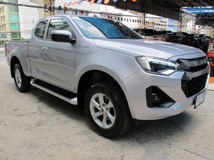 Isuzu D-MAX 2025 MaxForce Spacecab 2.2 Ddi L Pickup ดีเซล ไม่ติดแก๊ส เกียร์ธรรมดา เทา รูปที่ 2