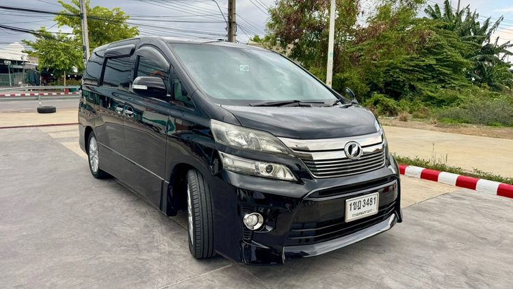 รถ Toyota Vellfire 2.4 V สี ดำ