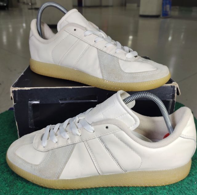 ขาว ผ้าใบ รองเท้าผ้าใบ UK 8.5 | EU 42 2/3 | US 9 รองเท้า💥adidas BW ARMY💥ของแท้‼️สวยๆ เดิมๆ สภาพดี💥ไซร์ 42