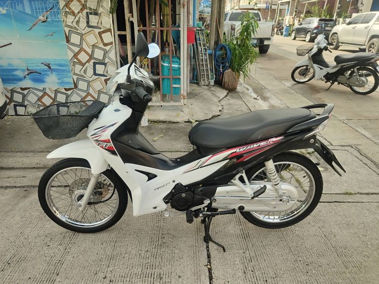 🛵ยังไงก็ขาย WAVE110i ปี 60 เครื่องดี สีสวย สตาร์ทเท้า รถบ้านเดิมๆ เล่มชุดโอนครบ+เปลี่ยนถ่ายน้ำมันเครื่องฟรี ส่งฟรี30 ก.ม รูปที่ 2