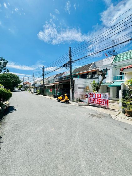 ไม่มี ขายทาวน์เฮาส์ ต้นซอย นวมินทร์ 131 หมู่บ้านชื่นกมลนิเวศน์ 3 ติดจุดตัดแยกถนน รัชดา-รามอินทรา  รูปที่ 3