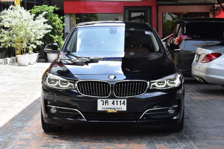 BMW Series 3 2019 320d Sedan ดีเซล ไม่ติดแก๊ส เกียร์อัตโนมัติ ดำ รูปที่ 2