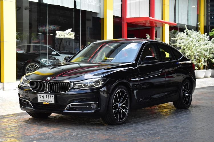 BMW Series 3 2019 320d Sedan ดีเซล ไม่ติดแก๊ส เกียร์อัตโนมัติ ดำ