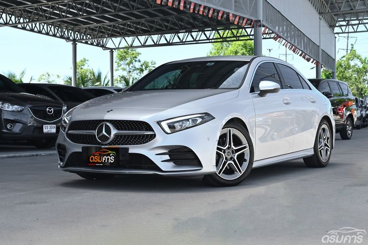 รถ Mercedes-Benz A-Class A200 สี บรอนซ์เงิน