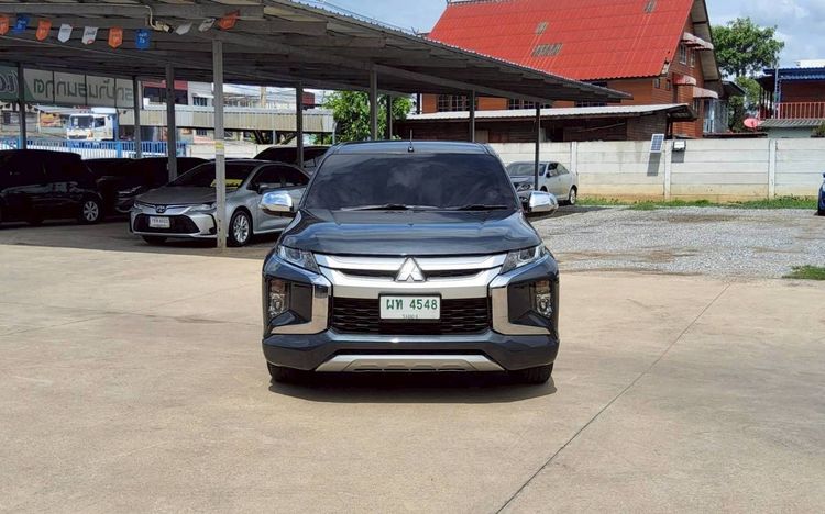Mitsubishi Triton 2020 2.4 GLX Pickup ดีเซล ไม่ติดแก๊ส เกียร์ธรรมดา ดำ รูปที่ 2