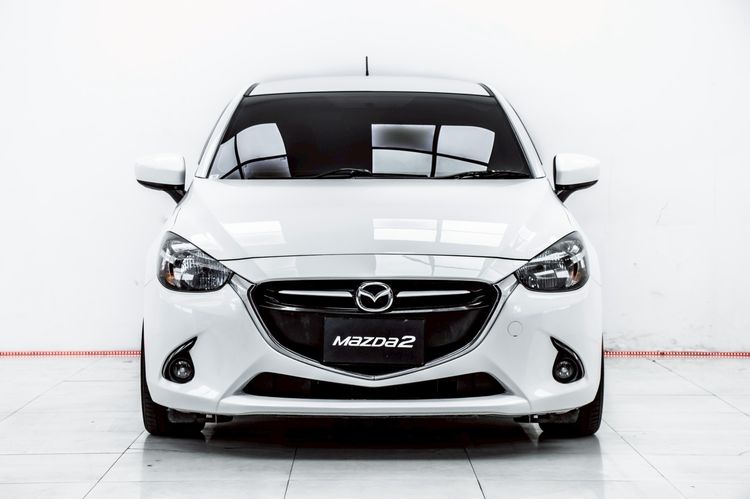 Mazda Mazda 2 2016 1.3 High Connect Sedan เบนซิน ไม่ติดแก๊ส เกียร์อัตโนมัติ ขาว รูปที่ 4