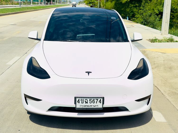 Tesla Model Y 2023 Long Range AWD Sedan ไฟฟ้า ไม่ติดแก๊ส เกียร์อัตโนมัติ ขาว รูปที่ 2