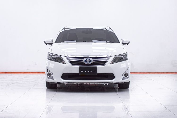 Toyota Camry 2013 2.5 Hybrid Sedan ไฮบริด ไม่ติดแก๊ส เกียร์อัตโนมัติ ขาว รูปที่ 4