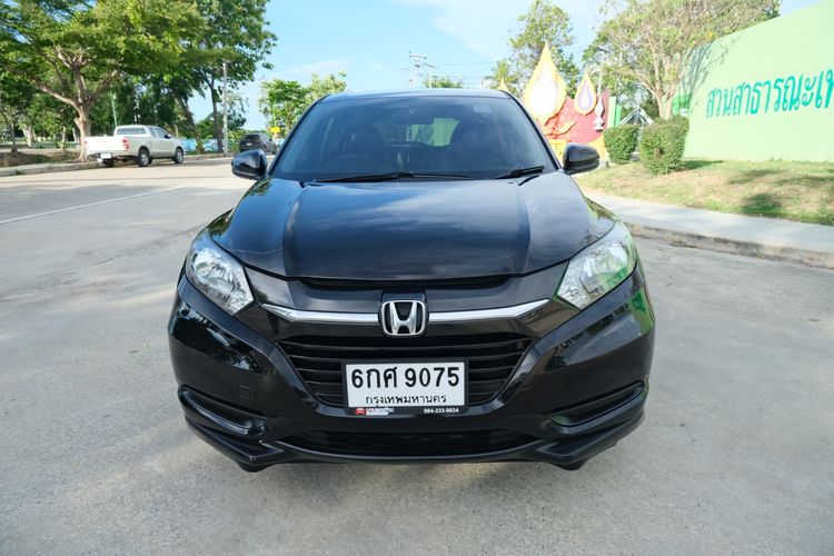 Honda HR-V 2017 1.8 S Sedan เบนซิน ไม่ติดแก๊ส เกียร์อัตโนมัติ ดำ รูปที่ 2