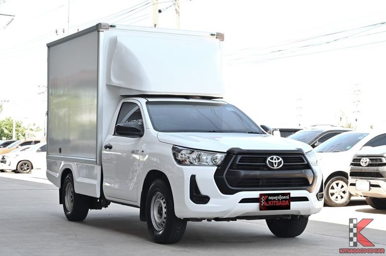 Toyota Hilux Revo 2021 2.4 Entry Pickup ดีเซล ไม่ติดแก๊ส เกียร์อัตโนมัติ ขาว