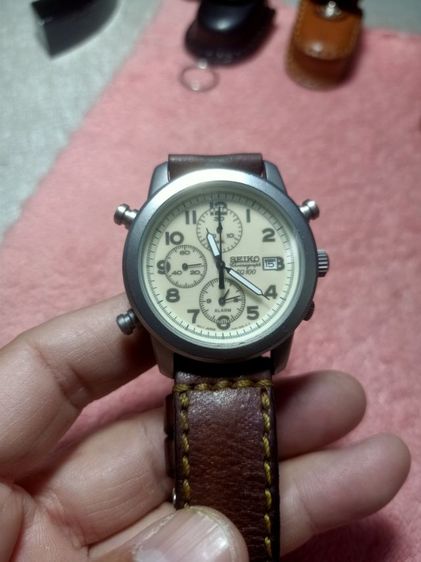 Seiko Chronograph SQ100