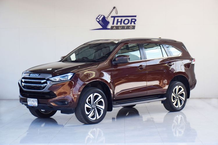 รถ Isuzu MU-X 3.0 Ultimate AT 2WD สี น้ำตาล