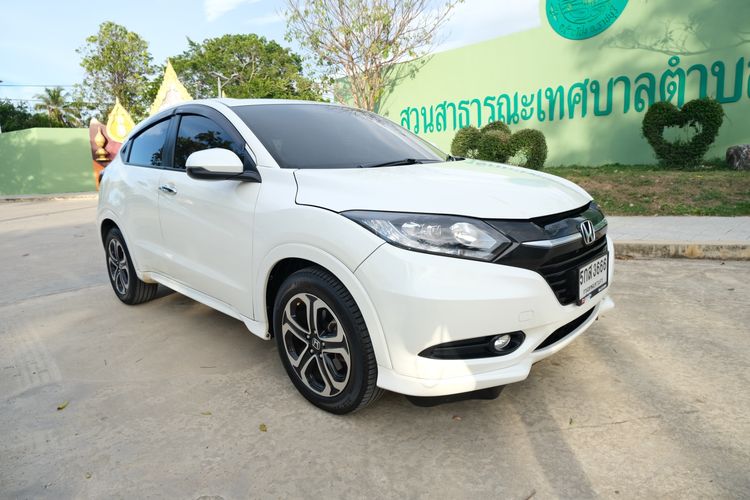 Honda HR-V 2017 1.8 E Limited Sedan เบนซิน ไม่ติดแก๊ส เกียร์อัตโนมัติ ขาว