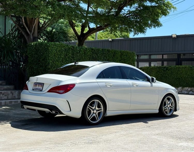 Mercedes-Benz CLA-Class 2016 CLA250 AMG Sedan เบนซิน ไม่ติดแก๊ส เกียร์อัตโนมัติ ขาว รูปที่ 3