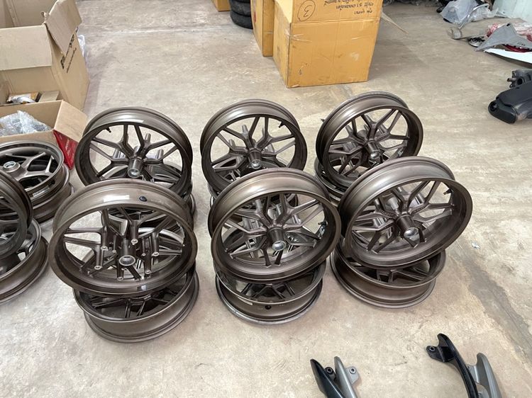 ล้อ Forza350