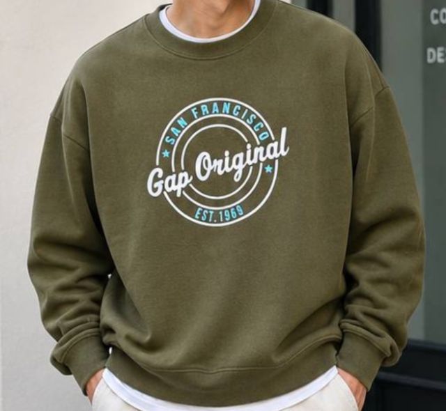 GAP Original San Francisco Sweatshirt สีเขียวโอลีฟ 