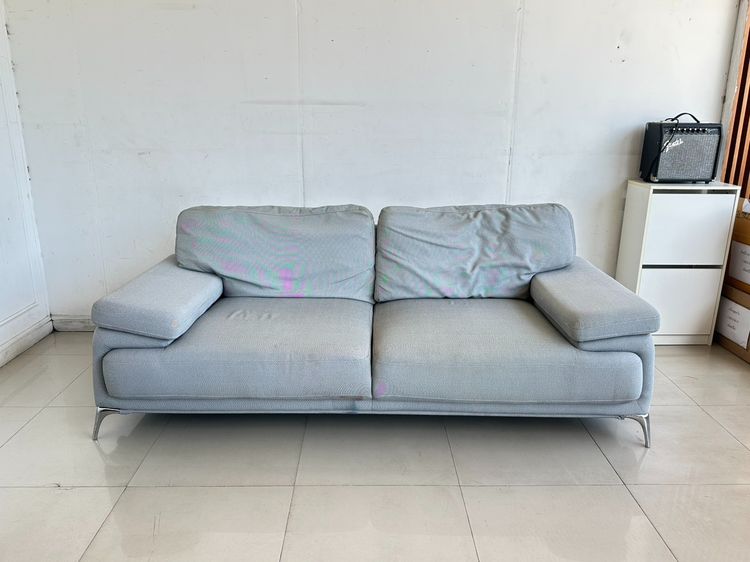 โซฟา 2 ที่นั่ง แบรนด์ SB FURNITURE  เบาะผ้าสีเทา