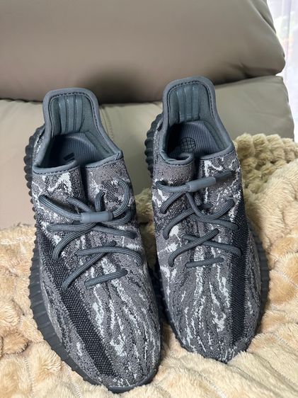 Yeezy Carbon Beluga ของแท้ 💯 รูปที่ 6