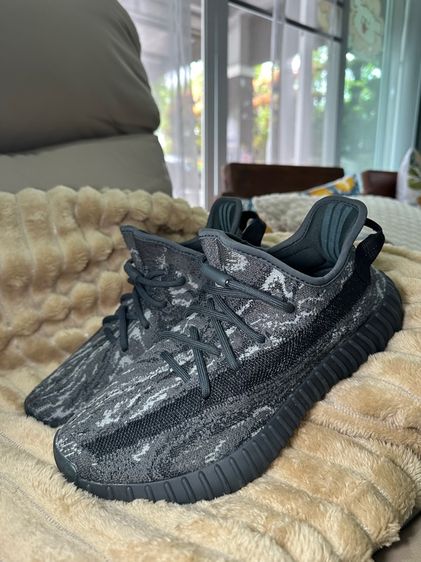  Yeezy Carbon Beluga ของแท้ 💯 รูปที่ 2