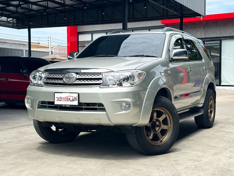 Toyota Fortuner 2009 2.7 V Utility-car เบนซิน เกียร์อัตโนมัติ เทา