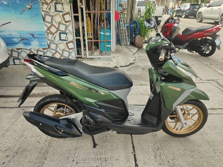 🛵ยังไงก็ขาย CLICK125 i ปี 61 เครื่องดี สีสวย สตาร์ทมือ เล่มชุดโอนครบ+เปลี่ยนถ่ายน้ำมันเครื่องฟรี ส่งฟรี30 ก.ม รูปที่ 3