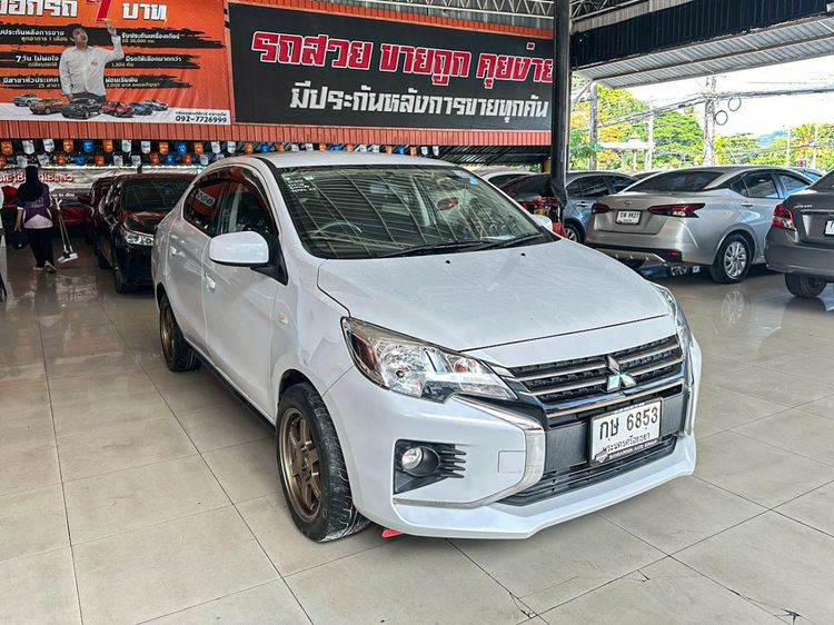 Mitsubishi Attrage 2019 1.2 GLX Sedan เบนซิน ไม่ติดแก๊ส เกียร์อัตโนมัติ ขาว รูปที่ 3