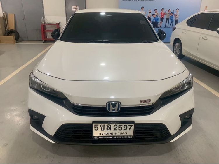 รถ Honda Civic 2.0 eHEV RS สี ขาว