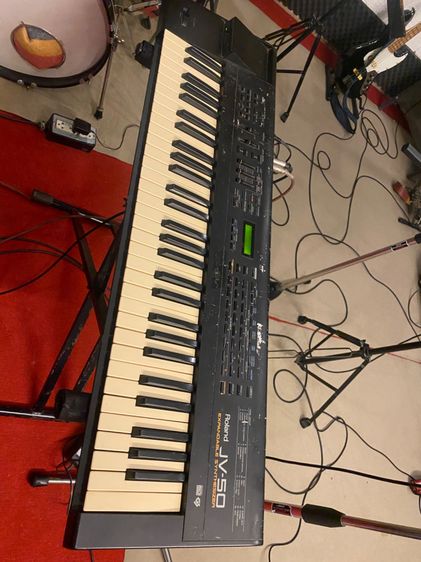 คีย์บอร์ดมาตรฐาน ขายคีย์บอร์ด Roland JV50 ขาย 2ตัว ราคา 5,800บ แถมโครง R
