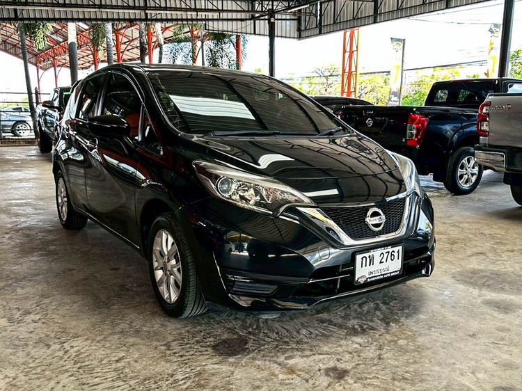 Nissan Note 2017 1.2 V Sedan เบนซิน ไม่ติดแก๊ส เกียร์อัตโนมัติ ดำ รูปที่ 3