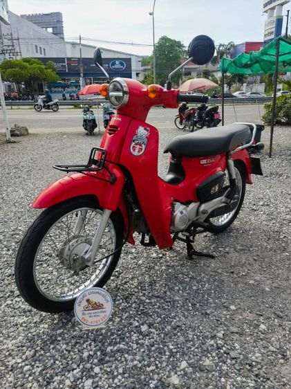 อยู่ตรงข้ามห้างเซ็นทรัลชลบุรี Honda super cub รถสภาพดี ใช้งานง่าย รูปที่ 2
