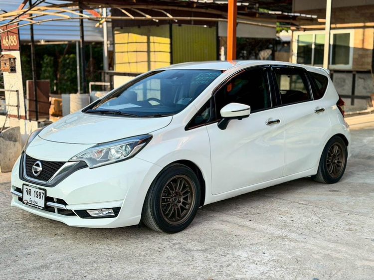 Nissan Note 2017 1.2 V Sedan เบนซิน ไม่ติดแก๊ส เกียร์อัตโนมัติ ขาว