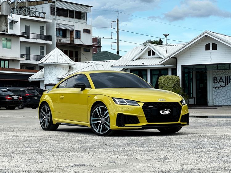 Audi Audi TT 2023 2.0 TFSI Quattro S Line 4WD Sedan เบนซิน ไม่ติดแก๊ส เกียร์อัตโนมัติ เหลือง รูปที่ 3