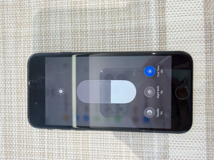 iPhone SE2 ฝาหลังร้าว 64gb รูปที่ 5