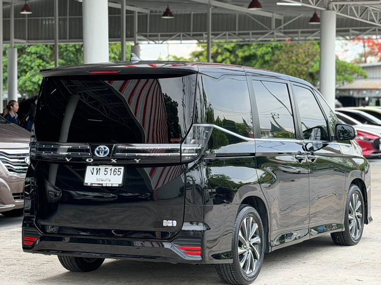 Toyota Voxy 2022 1.8 ZS Utility-car ไฮบริด เกียร์อัตโนมัติ ดำ รูปที่ 3