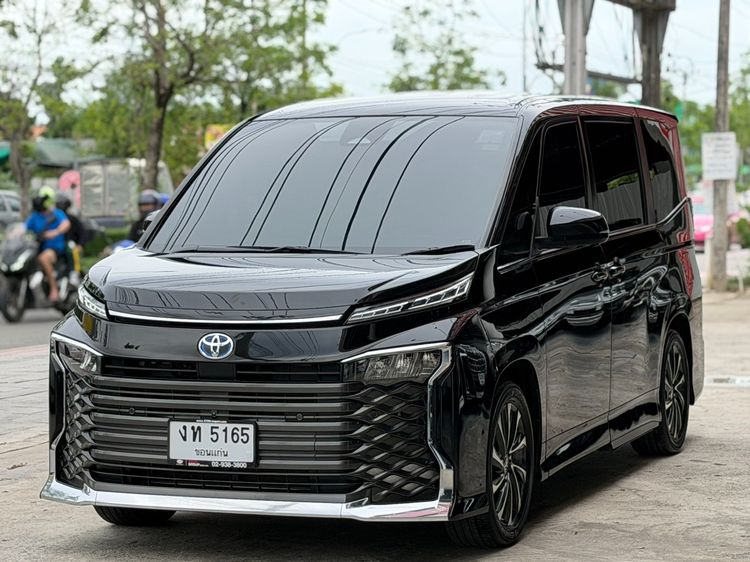 Toyota Voxy 2022 1.8 ZS Utility-car ไฮบริด เกียร์อัตโนมัติ ดำ