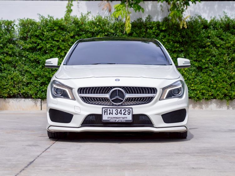 Mercedes-Benz CLA-Class 2015 CLA250 AMG Sedan เบนซิน ไม่ติดแก๊ส เกียร์อัตโนมัติ ขาว รูปที่ 2