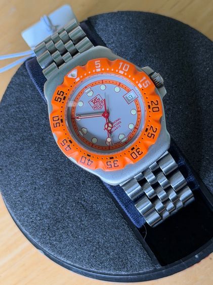 อื่นๆ TAG Heuer Formula 1 Orange 35mm Mid Size F1 New Bezel Vintage WA1213
