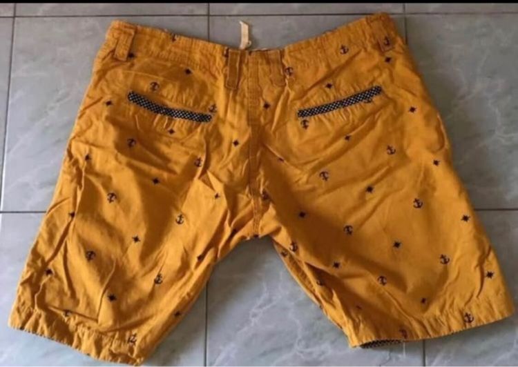 กางเกงขาสั้นผู้ชาย express สีเหลือง  รูปที่ 4