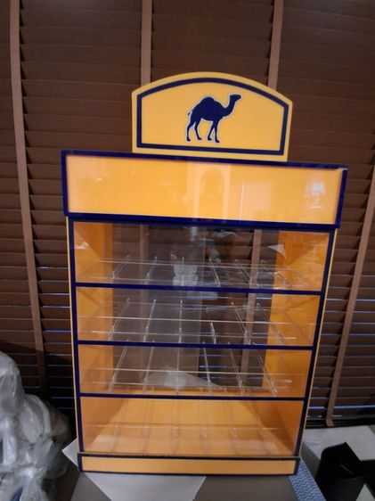 ตู้ใส่บุหรี่ Camel