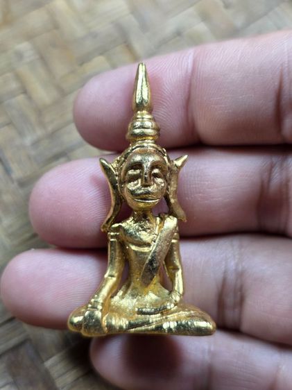 พระเก่าๆไม่ทราบที่